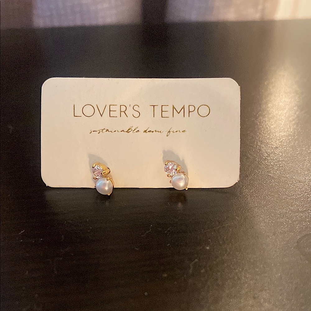 14k Pearl and Diamond Stud Earrings - Lover’s Tempo